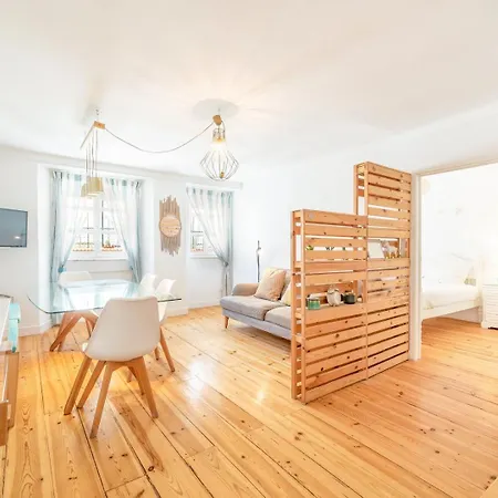 Guestready - Sunny Family Duplex In Anjos Apartment Lisbon Exterior photo